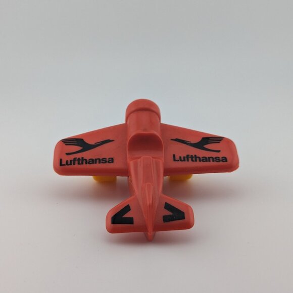 Vintage Viking Plast Sweden Red Lufthansa Prop Plane Airplane - Picture 2 of 5